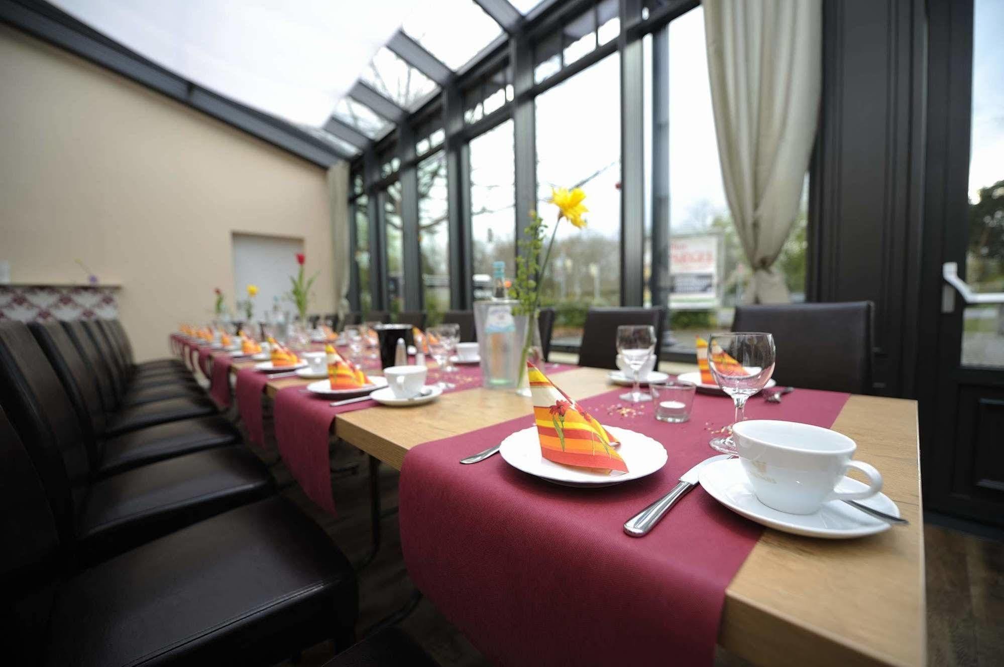 Hotel Zur Heidebluete Hambühren Exteriér fotografie