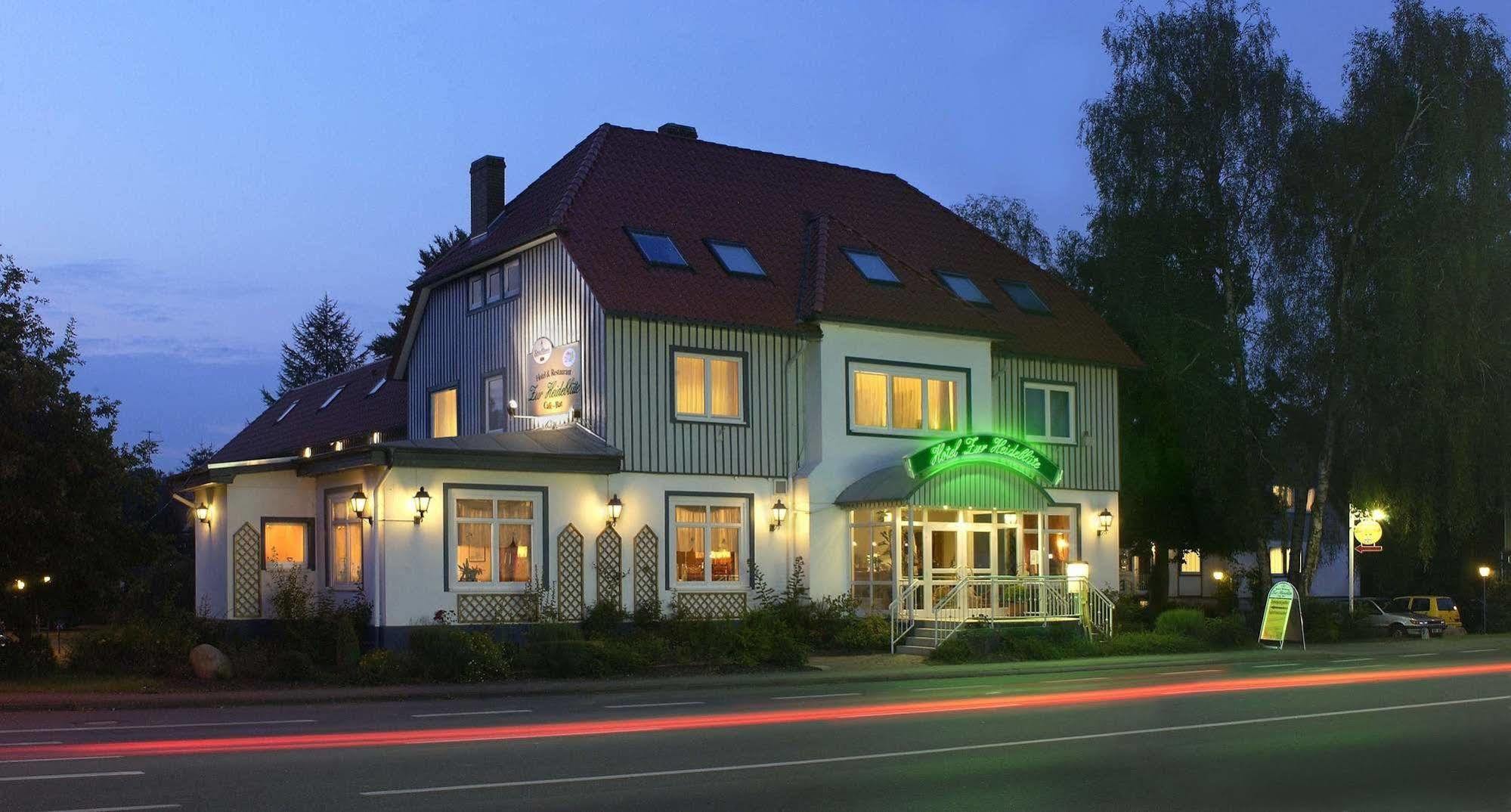Hotel Zur Heidebluete Hambühren Exteriér fotografie