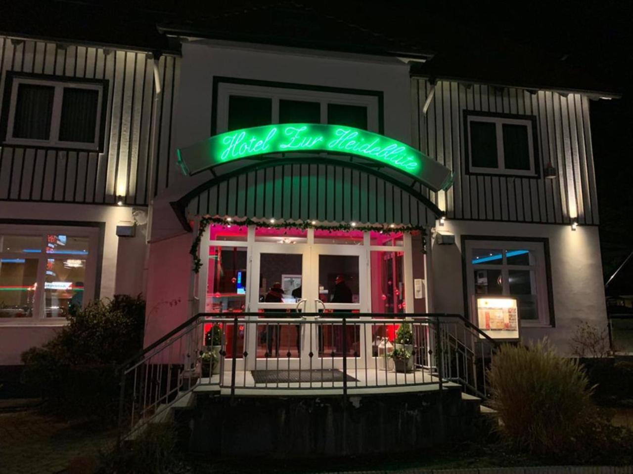 Hotel Zur Heidebluete Hambühren Exteriér fotografie